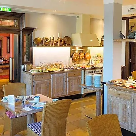 Hotel Tiemann's